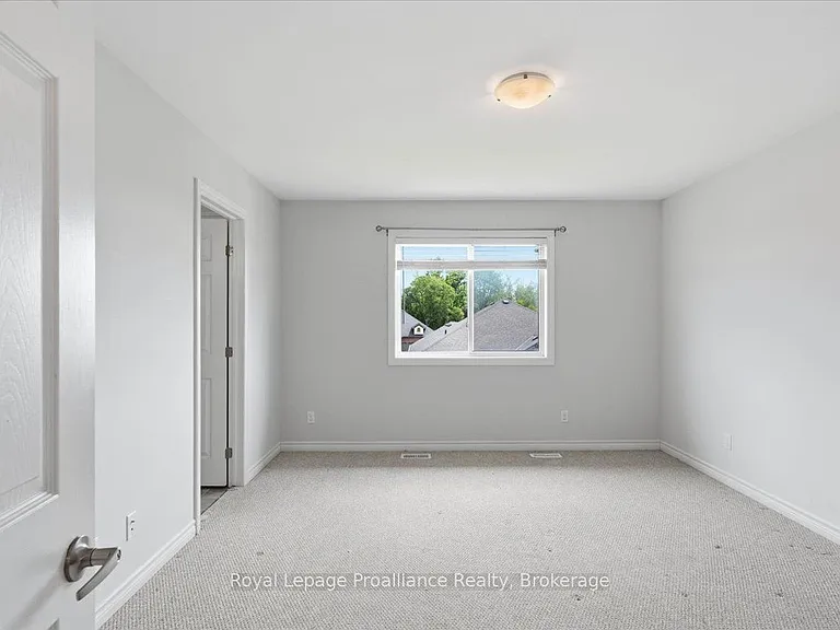 16 Ledgerock Ct — Photo 15