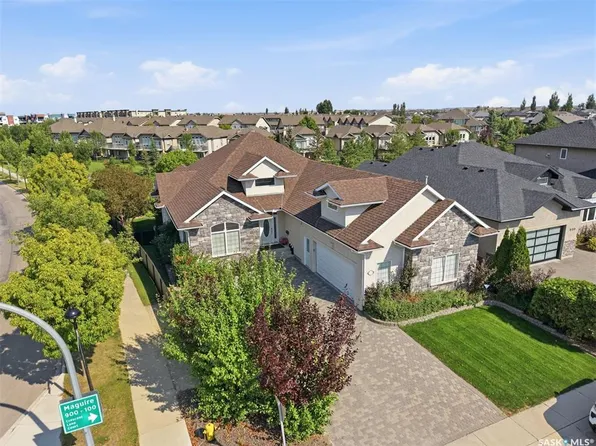 934 Maguire CRESCENT, Saskatoon, SK S7W 1A5