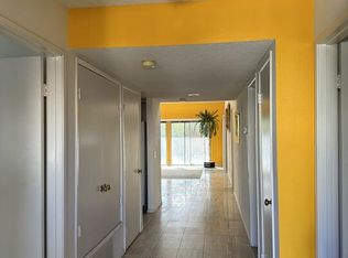 200 E Racquet Club Rd UNIT 18, Palm Springs, CA 92262