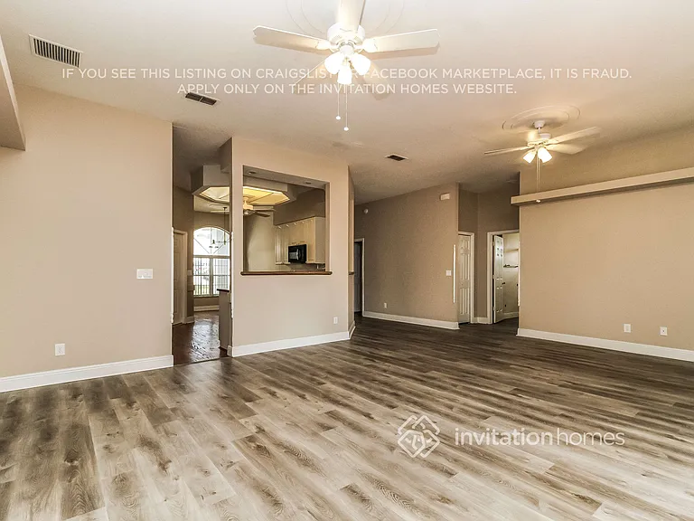 10428 Calle De Flores Dr — Photo 3