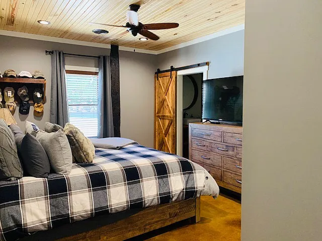 3 bed, 1440 sqft, $2,400 — Photo 4