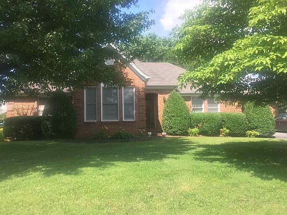 2nd image of 2816 Thompson Dr