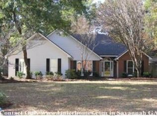 211 Gloucester Rd, Savannah, GA 31410