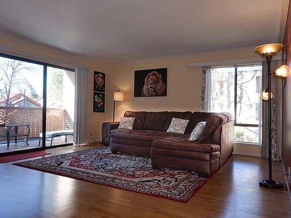 4th image of 350 N Civic Dr APT 204