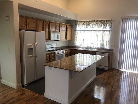 2nd image of 341 Tayman Park Ave