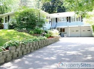 8237 Westwood Hills Curv, Saint Louis Park, MN 55426