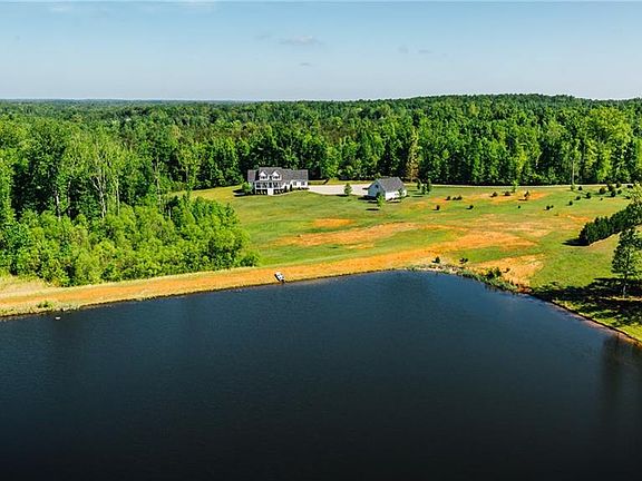 4th image of 5215 Old Tavern Dr
