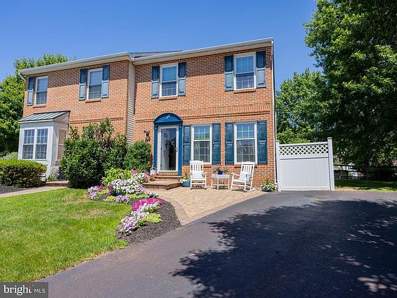 5th image of 118 Abbey Ln