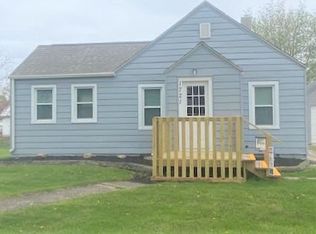 1721 Dewitt St, Ellsworth, IA 50075