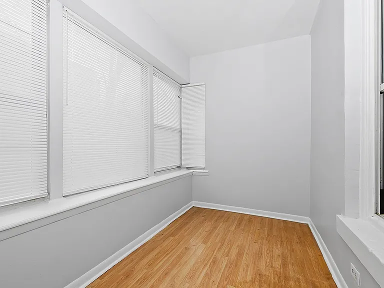 6757-6759 S Clyde Ave #2106-2108 — Photo 3
