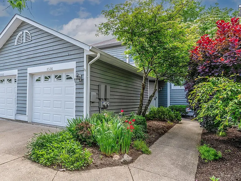 11528 Symmes Gate Ln — Photo 2
