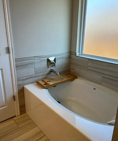 2224 Norwood Dr — Photo 11