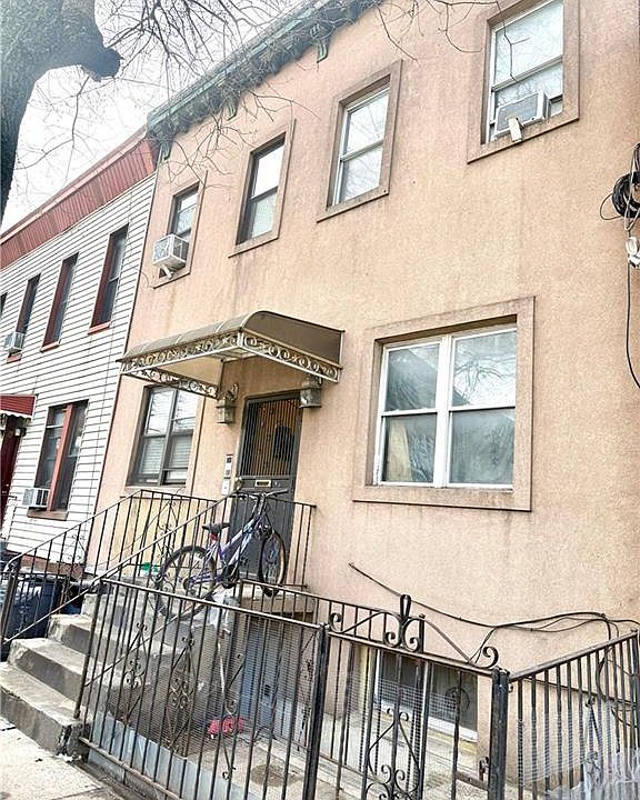 2nd image of 744 39th St
