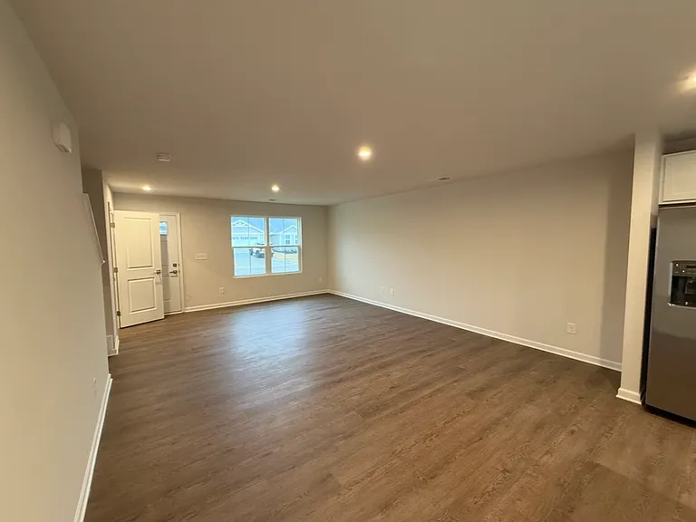10149 Florentine Way — Photo 5