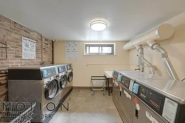 Rented by MOTION New York