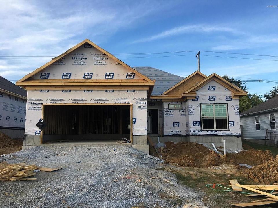 1st image of 108 Bridlewood Ave