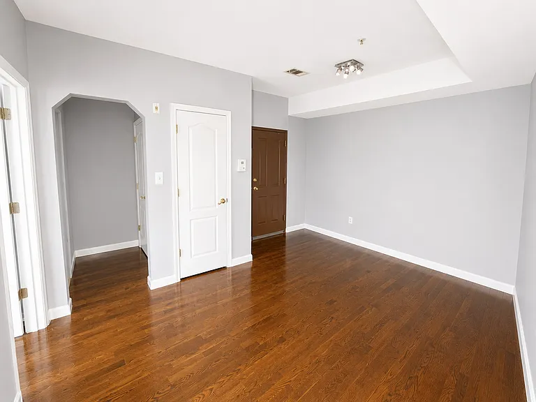 74 Lenox Ave — Photo 12
