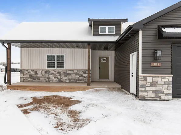 1799 Legacy Ln, Neenah, WI 54956