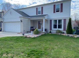 33886 Embassy Dr, New Baltimore, MI 48047