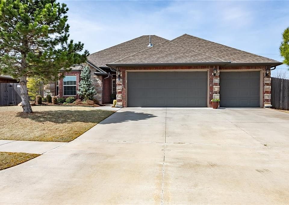 1st image of 15901 Stepping Stone Ln