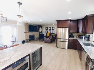 11268 Esko Ave, Sylmar, CA 91342