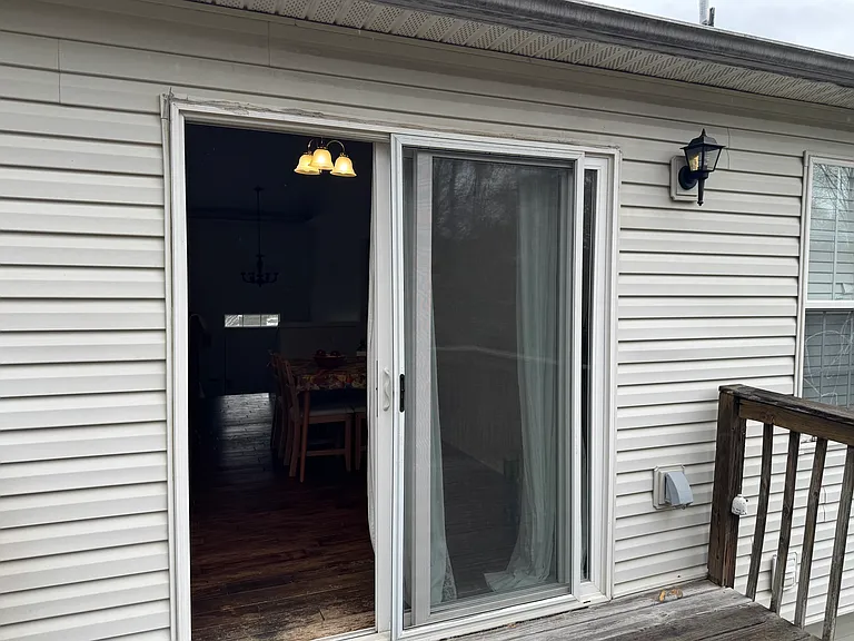 9327 Bellegarde Dr — Photo 53