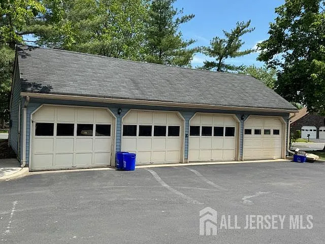 10B Benjamin Franklin Dr — Photo 12