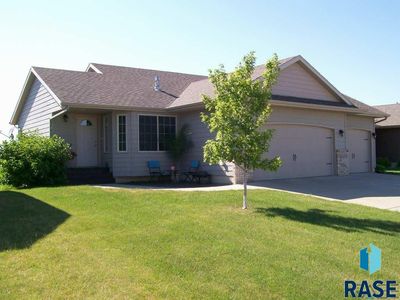 4913 S Grinnell Ave, Sioux Falls, SD, 57106