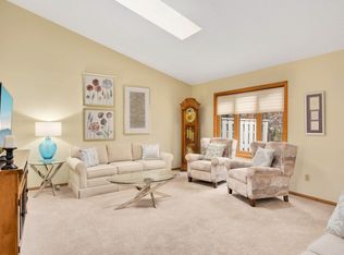 2641 Lake Court Cir #80, Mounds View, MN 55112