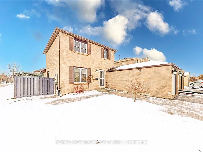 635 Beckworth Sq #BASEMENT — Photo 2