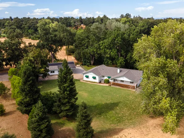 20175 Barn Owl Dr, Redding, CA 96002