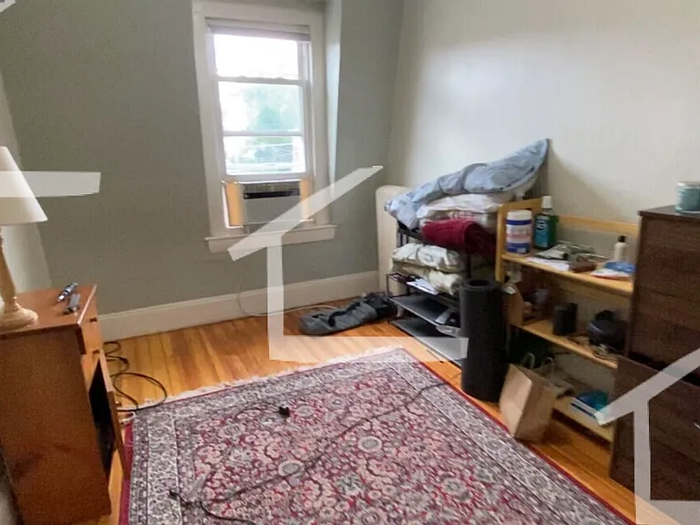 77 Easton St #23 — Photo 1