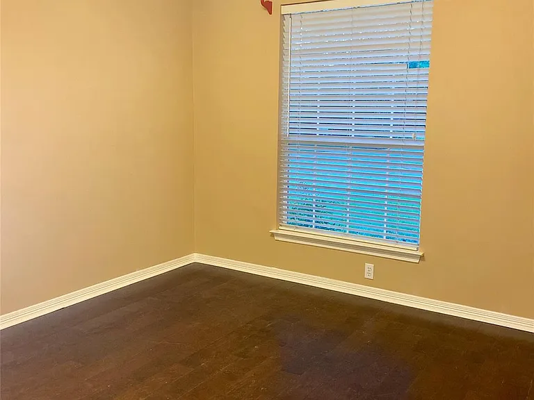 2915 Sycamore Tree Ct — Photo 21
