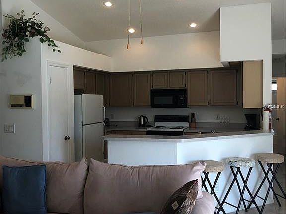 4th image of 3113 Orchard Pl