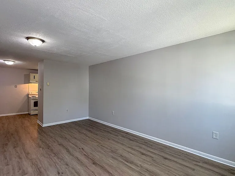 34 Wilson St — Photo 15