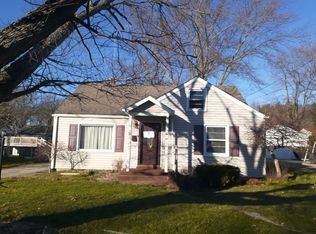 742 Tudor Ln, Boardman, OH