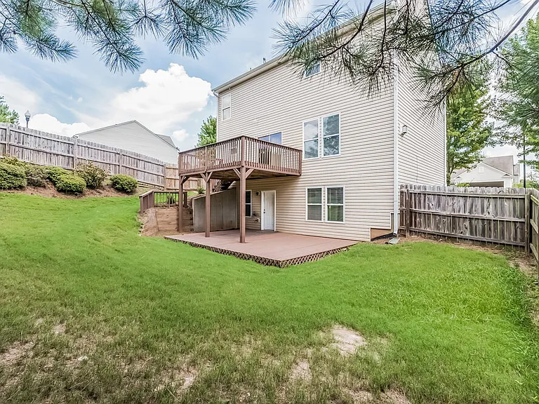 398 Glenleigh Dr — Photo 18