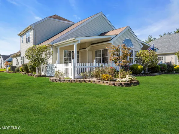 6 Avalon Court, Manchester, NJ 08759