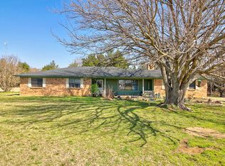 517 Earl Rd, Sadler, TX 76264