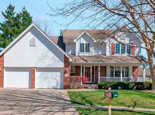 4606 Birch Creek Dr, Lincoln, NE 68516