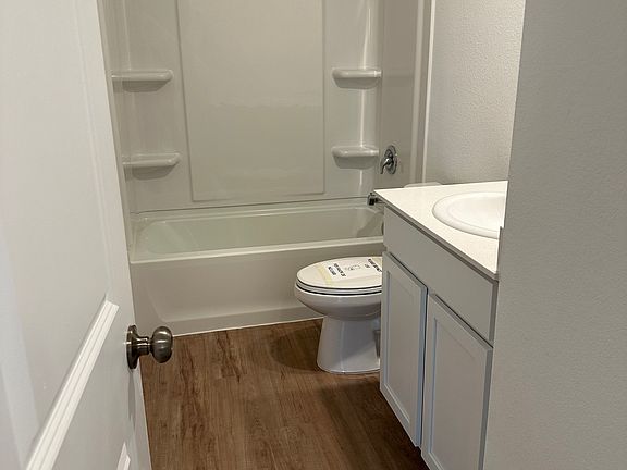 4th image of 14776 S Ascot Bend Cir