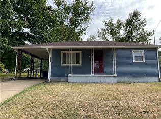 207 S Lorain Ave, Girard, OH 44420