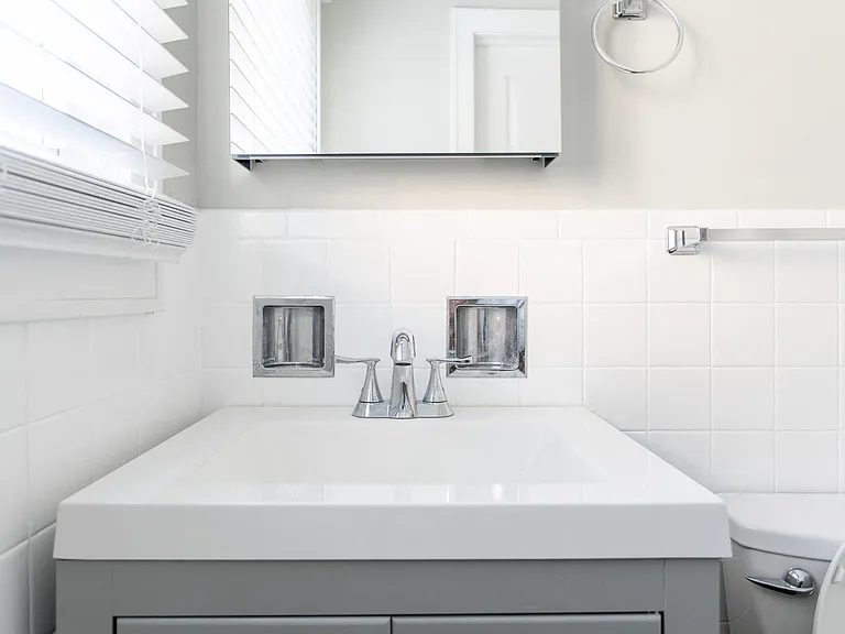 1W - Master Bathroom