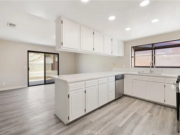 27505 Ventura Dr, Cathedral City, CA 92234