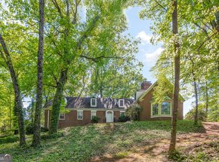 14 Sherwood Dr, Newnan, GA 30263