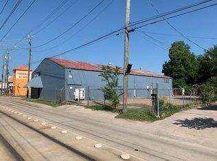 916 Boundary St, Houston, TX 77009