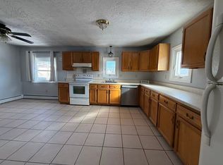 21 Creston St #A, Worcester, MA 01604