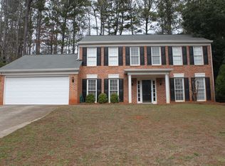 950 Cranberry Crk, Roswell, GA 30076