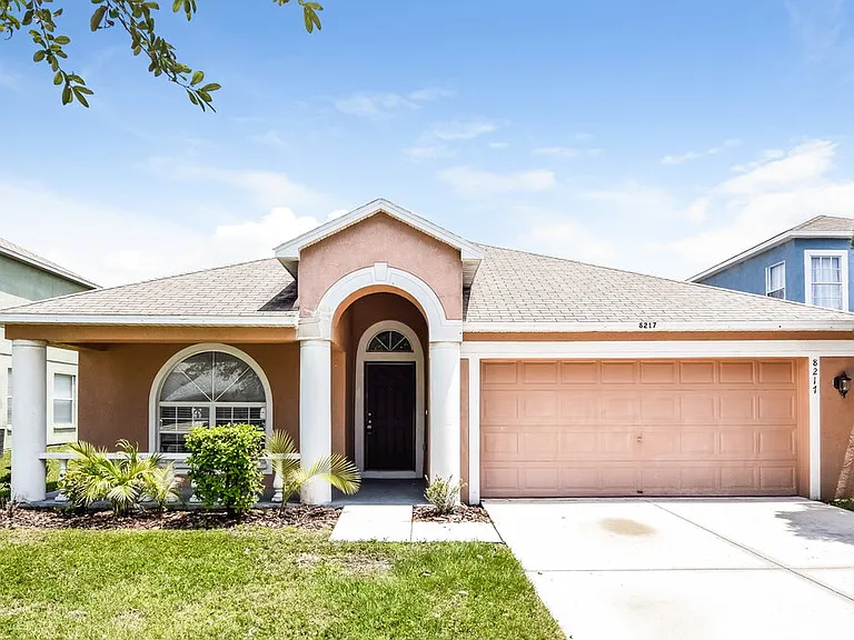 8217 Water Tower Dr — Photo 1
