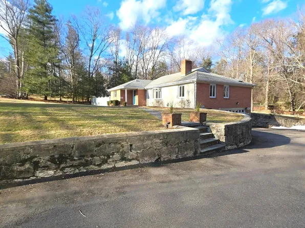 281 Roxbury Road, Stamford, CT 06902